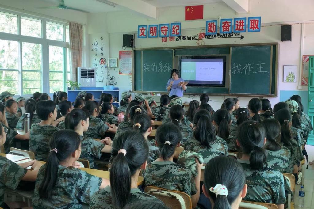 万豪三下乡2.jpg