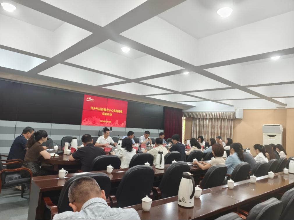 新闻稿配图-活动现场.png