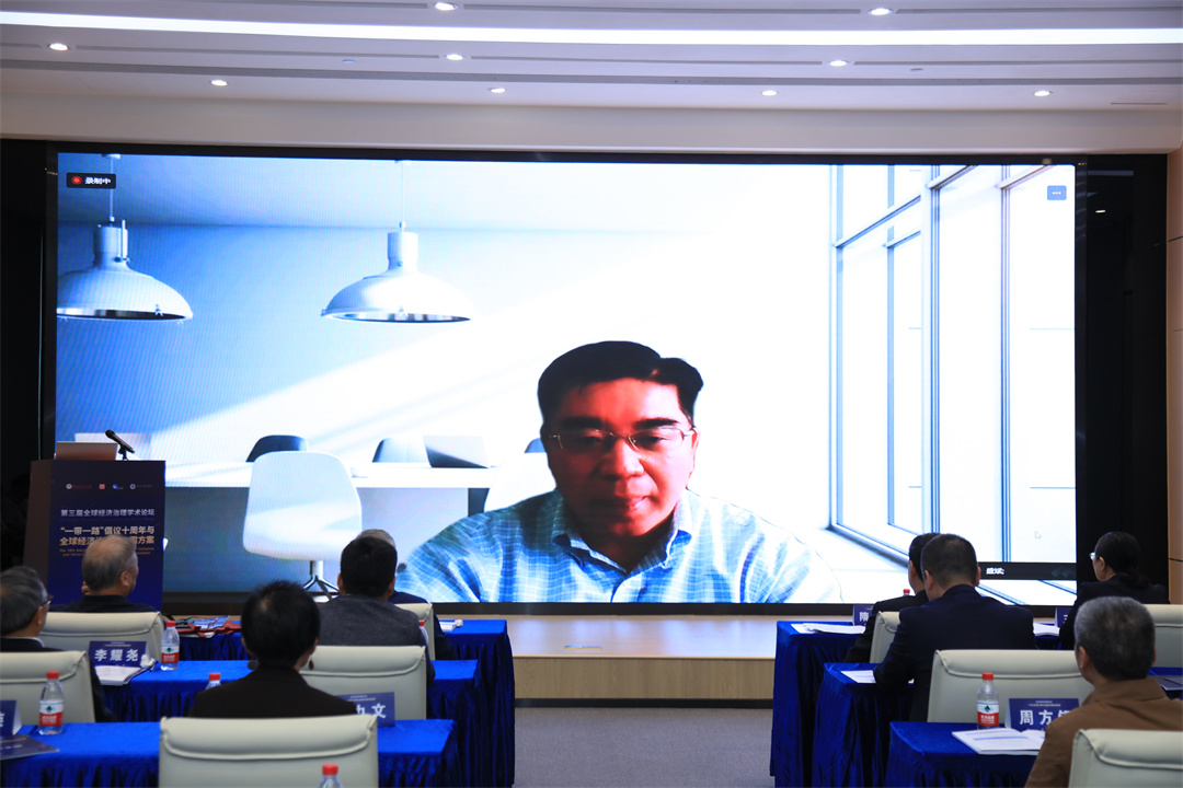 盛斌.jpg
