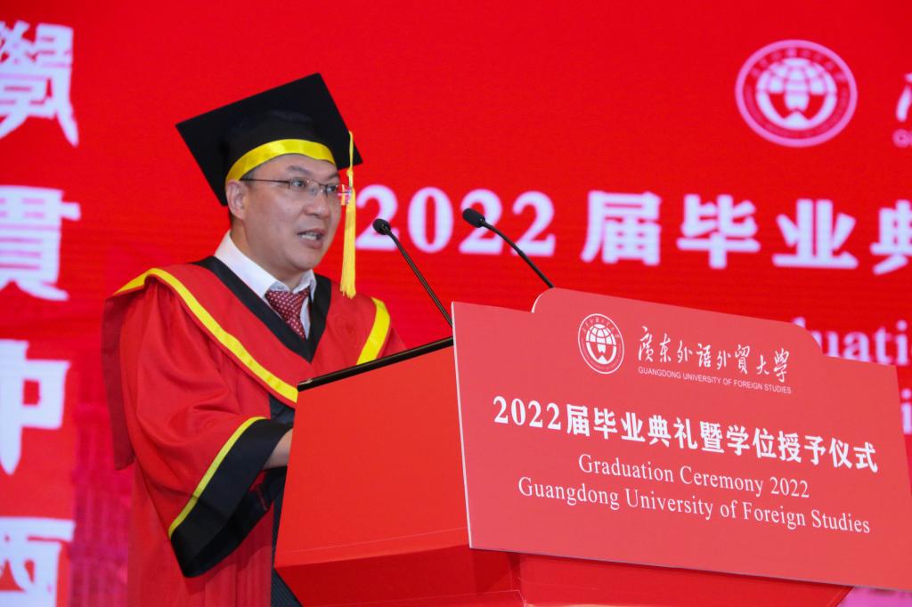 刘海春主持典礼仪式.jpg