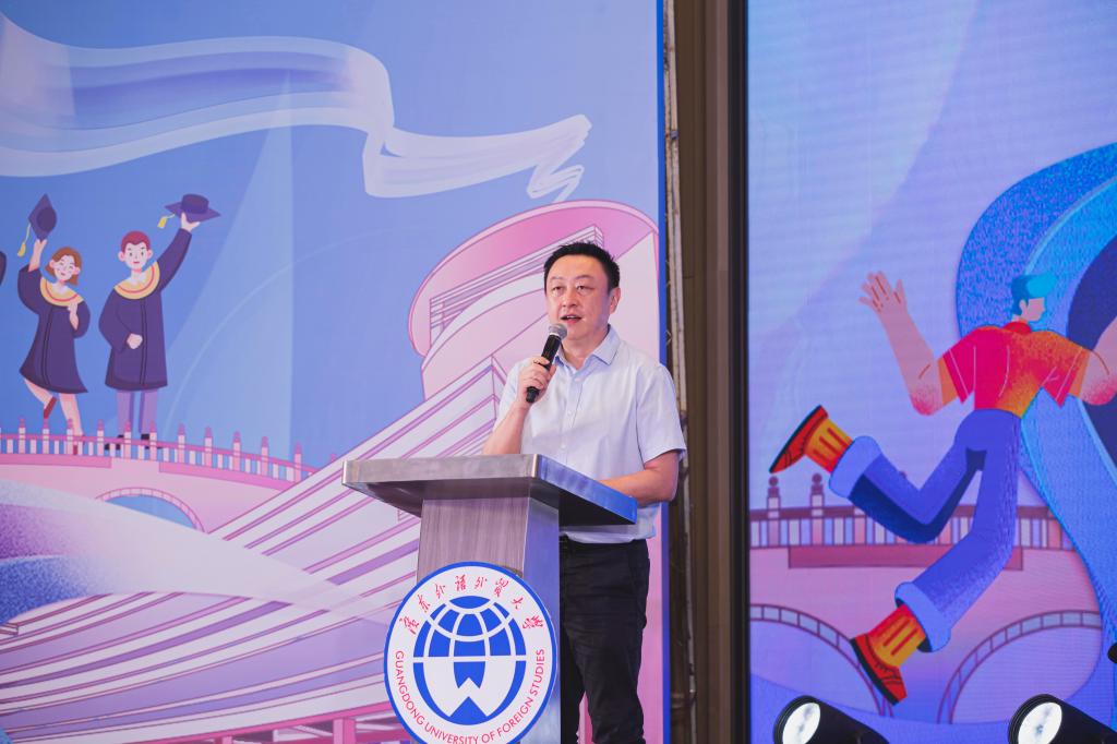 唐书记致辞.jpg 唐书记致辞.jpg