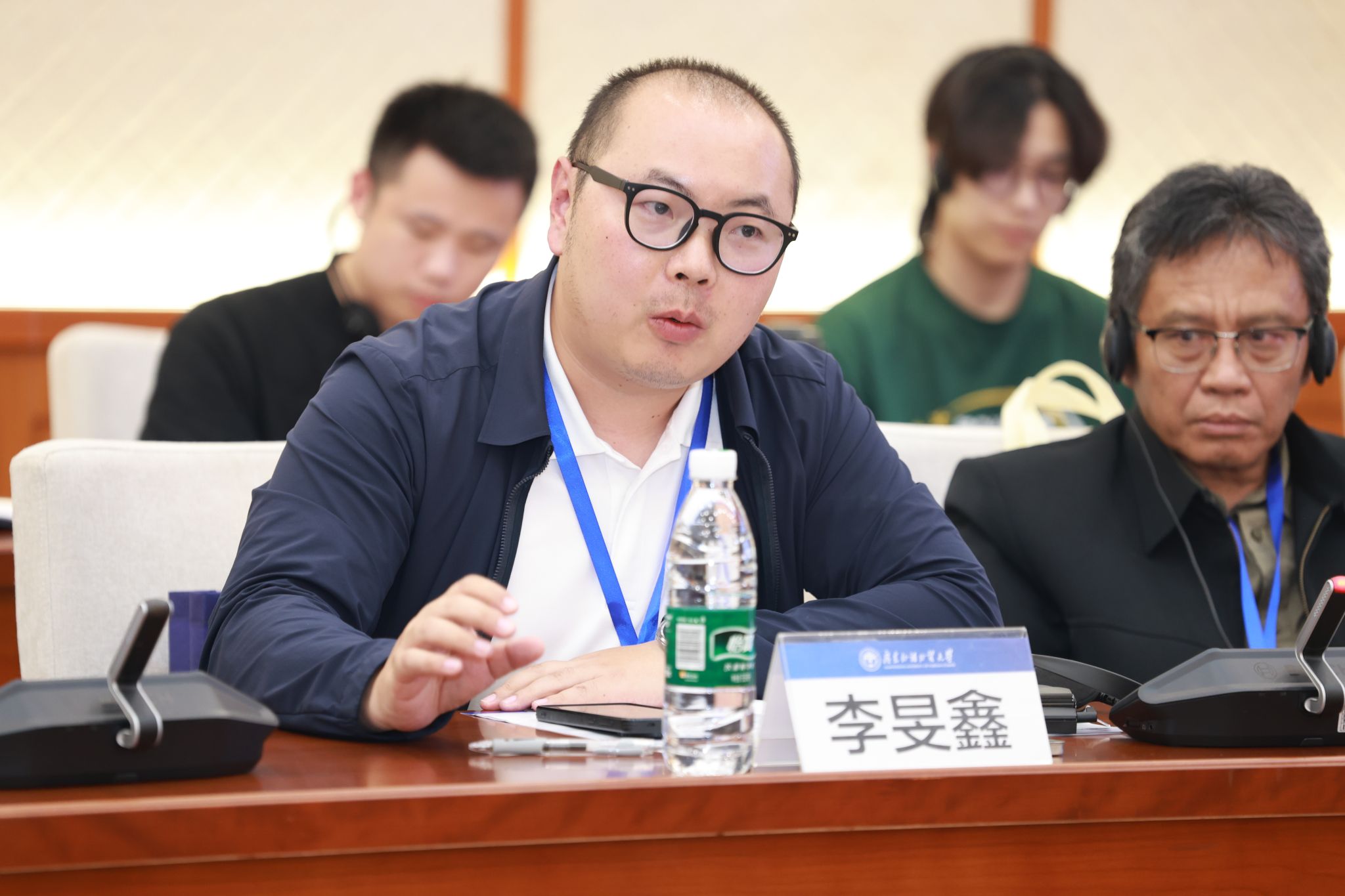 李旻鑫.jpg 福利导航