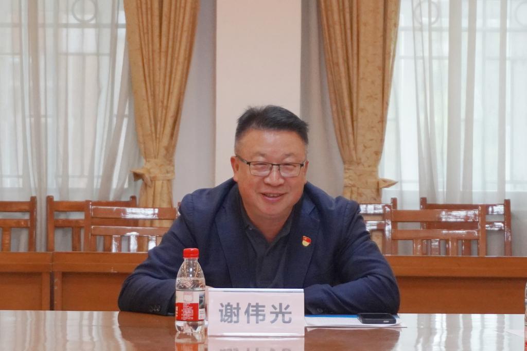 领导讲话.jpg 福利导航