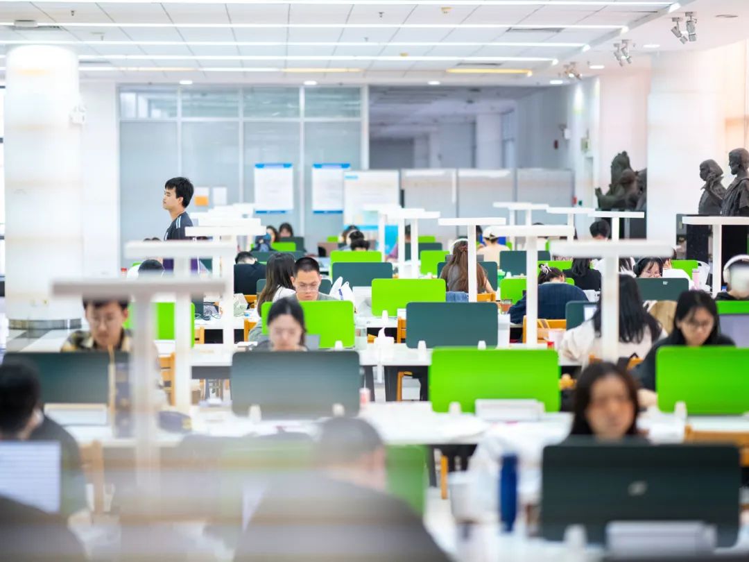 学习场景.jpg 福利导航